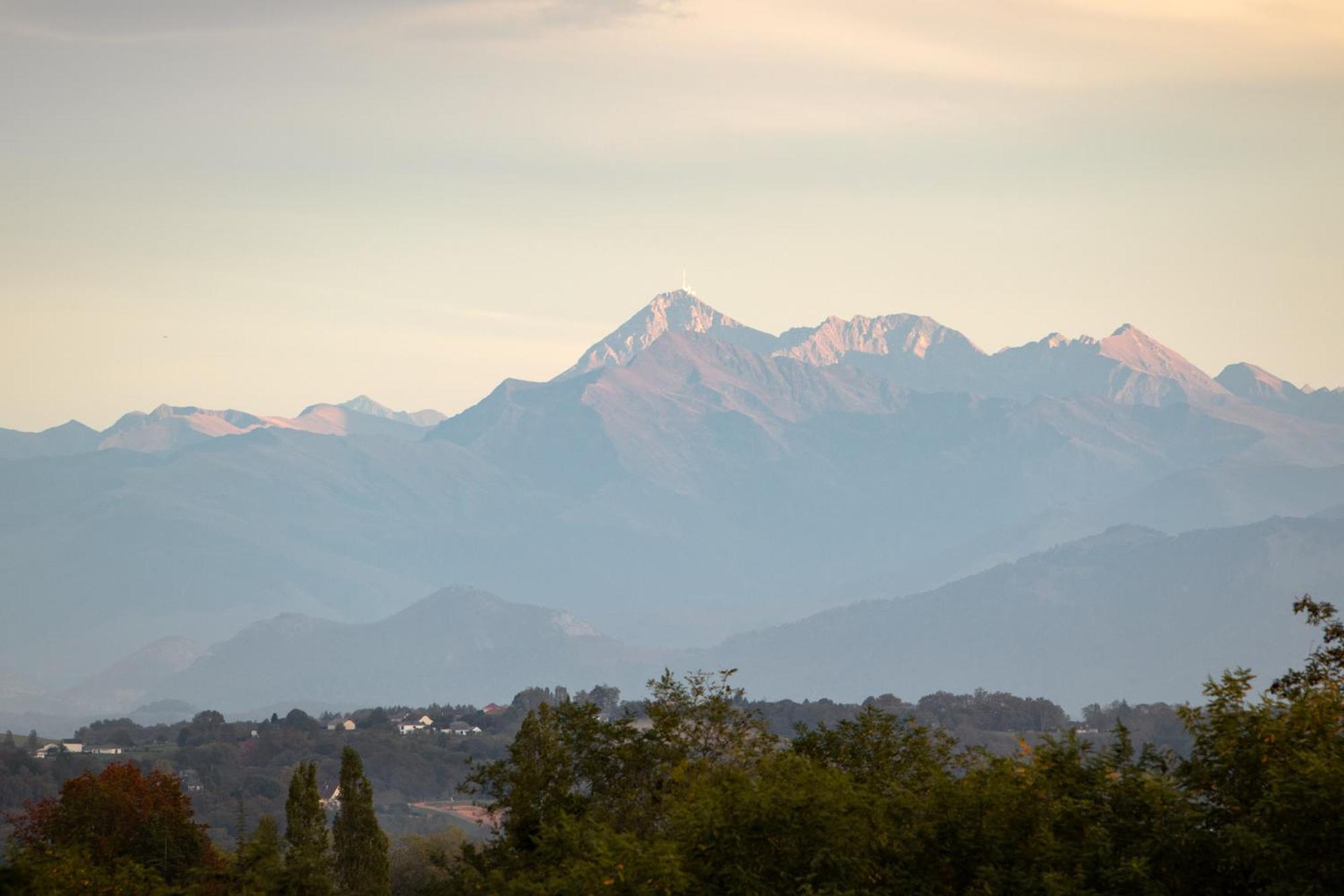 Domaine Mont-Riant A Jurancon Leilighet Eksteriør bilde